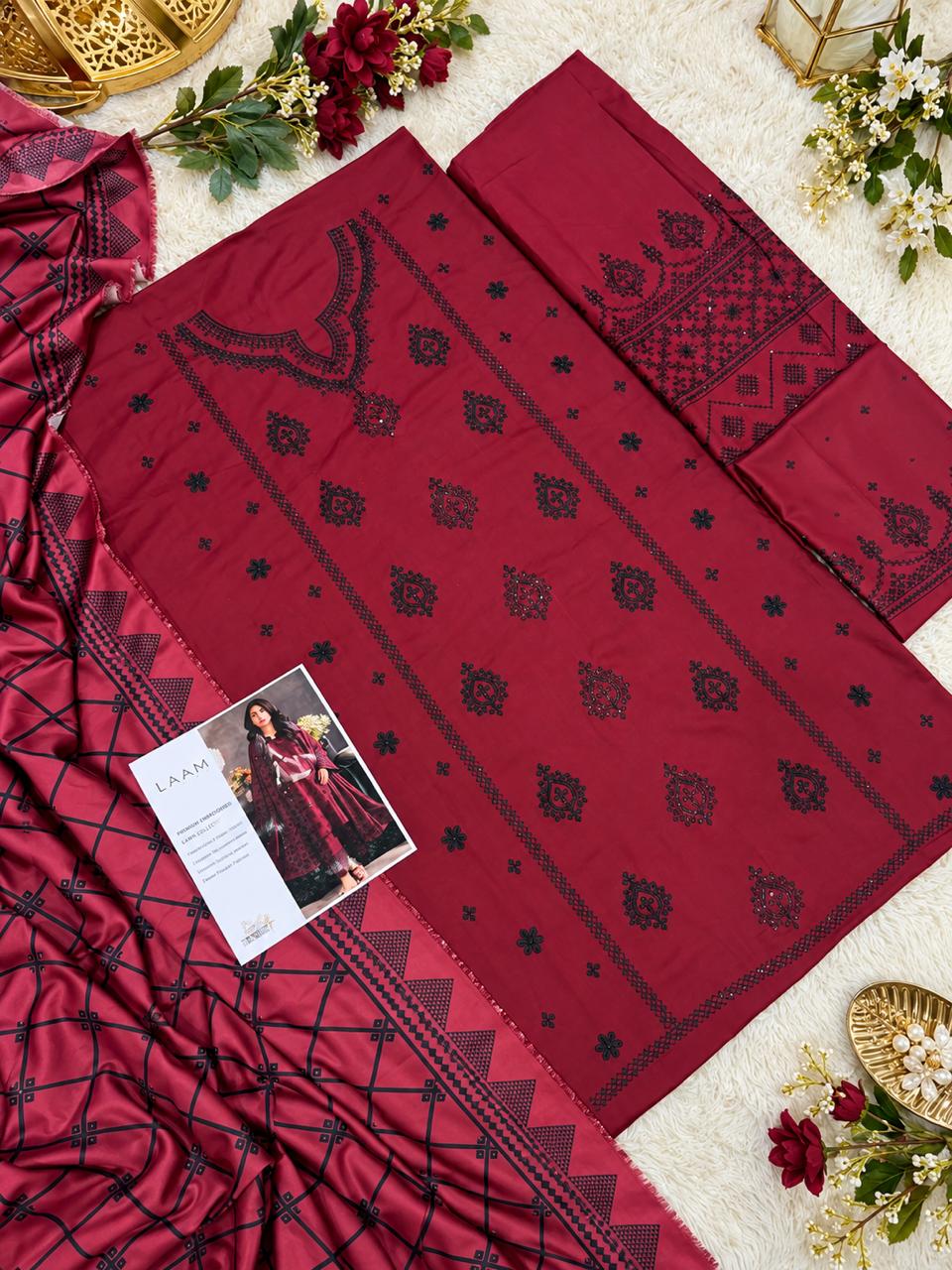 Maroon Dhanak Embroidered 3 Piece Suit (D#243) - Fabric Detail